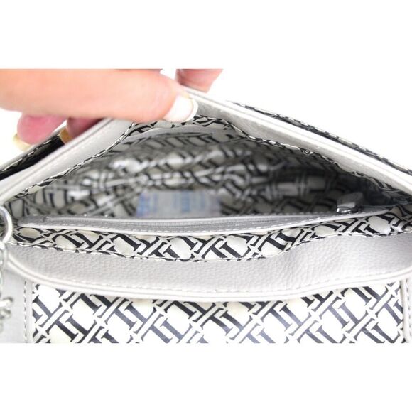 Tignanello STITCHED BEIGE GENUINE LEATHER FLAP CHAIN X-BODY SHOULDER BAG HANDBAG - Picture 9 of 15